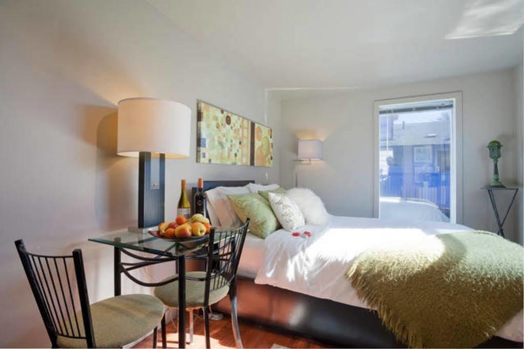 Fisherman'S Wharf Bed & Breakfast 維多利亞 外观 照片